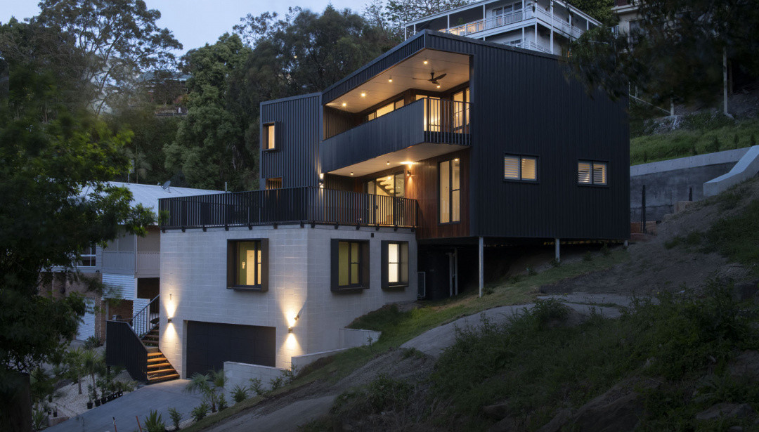 luxury home build on rowan lane merewether at night